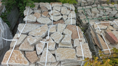 Плитняк гранитный галтованный купить в Соликамске