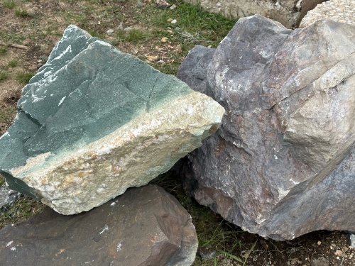 Камни для ландшафтного дизайна зелёные 10-60 килограмм купить в Соликамске