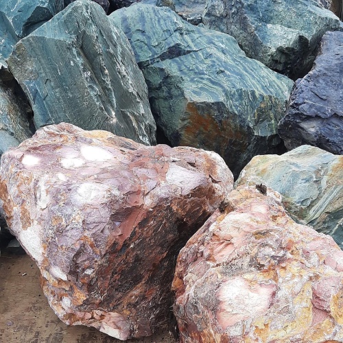 Ландшафтные глыбы красно-фиолетовые 200-1000 килограмм купить в Соликамске