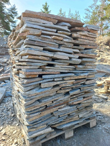 Плитняк златолит серебристый для фасада купить в Соликамске