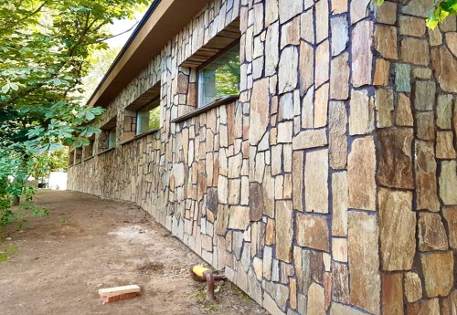 Плитняк кора дерева для цоколя, отмостки купить в Соликамске