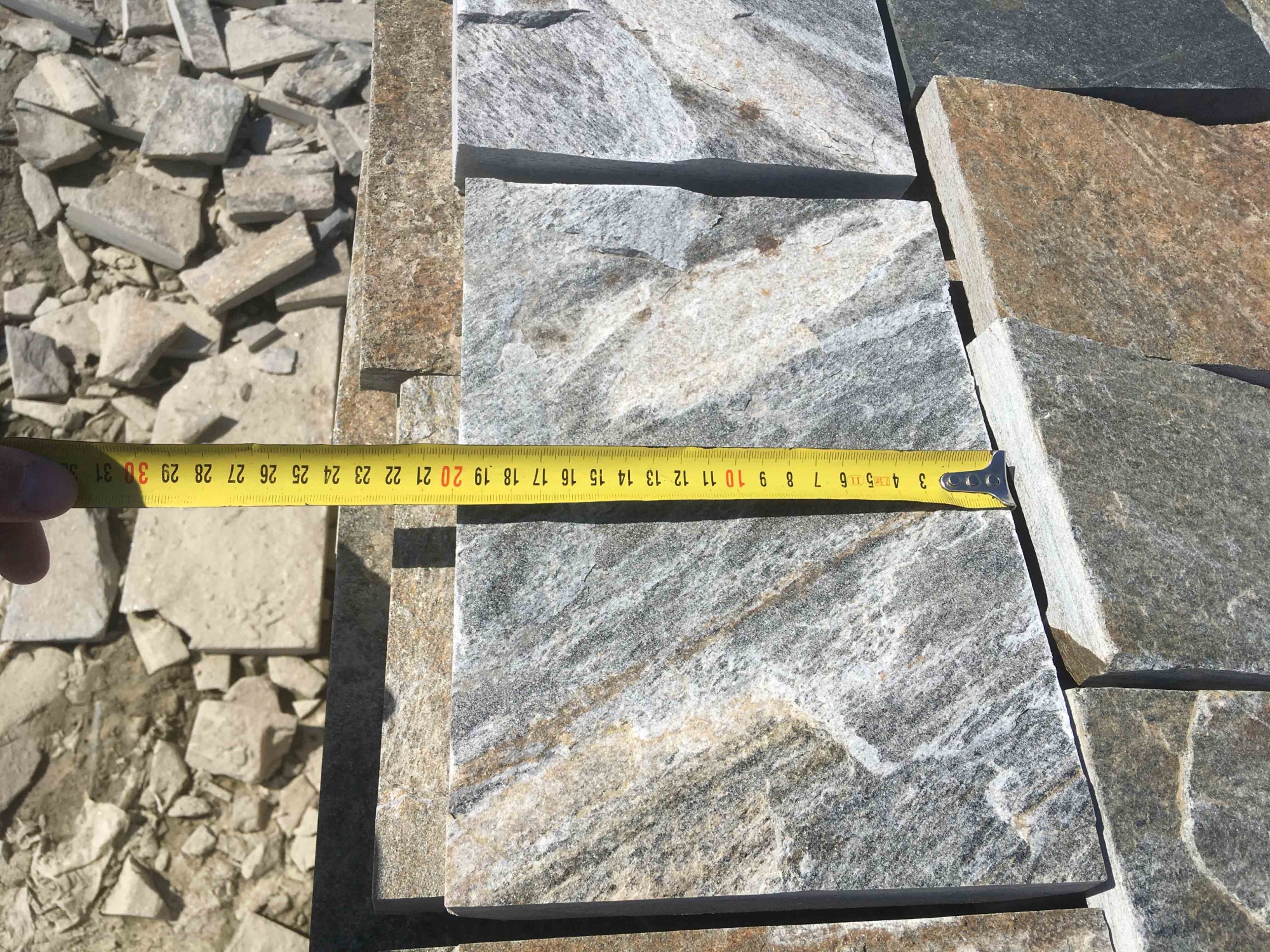 Плитка пилёная златолит Уральский для фасада купить в Соликамске