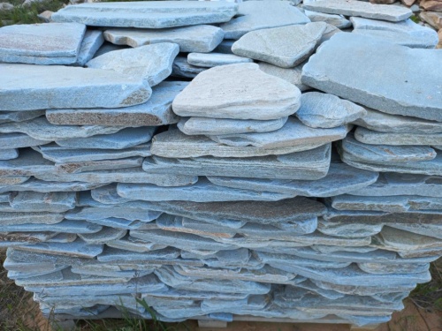 Плитняк златолит зелёный галтованный для цоколя купить в Соликамске